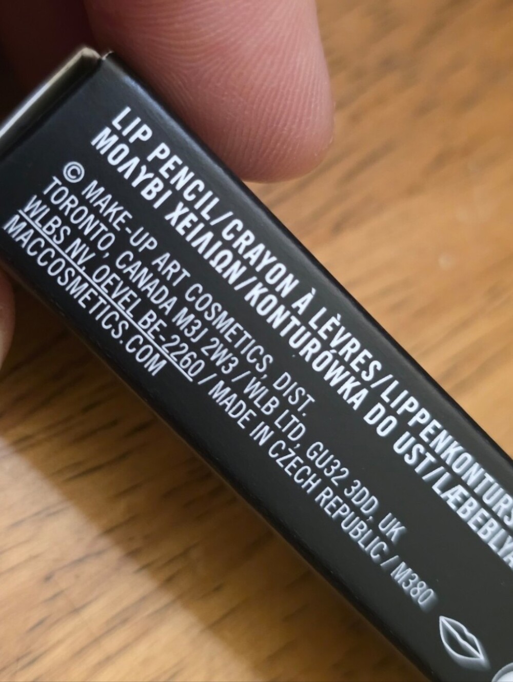 MAC Lip Liner in Whirl/Dirty Rose. BNIB - Picture 6 of 10